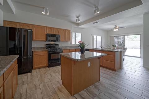 4607 E Rowel Rd, Phoenix, AZ 85050 photo 9