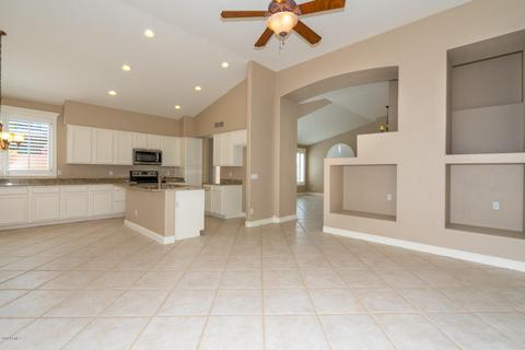 2968 E Millbrae Ln, Gilbert, AZ 85234 photo 7