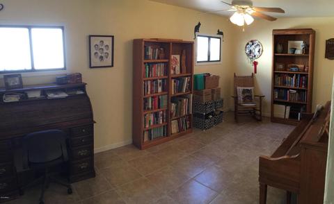 3802 E Gelding Dr, Phoenix, AZ 85032 photo 4
