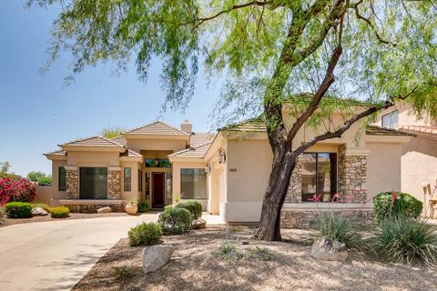 4909 Estevan Rd, Phoenix, AZ 85054 photo 2