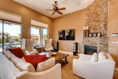 4909 Estevan Rd, Phoenix, AZ 85054 photo 7