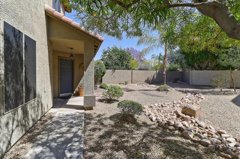 914 E Monona Dr, Phoenix, AZ 85024 photo 6
