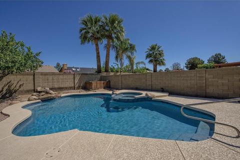 916 E Renee Dr, Phoenix, AZ 85024 photo 1