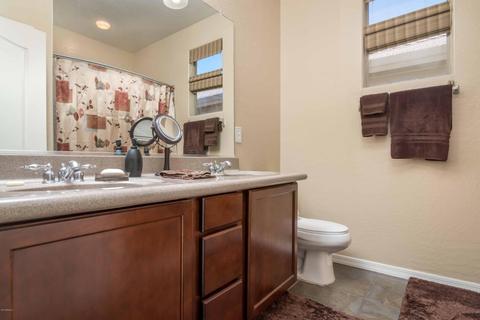 4390 E Los Altos Dr, Gilbert, AZ 85297 photo 9