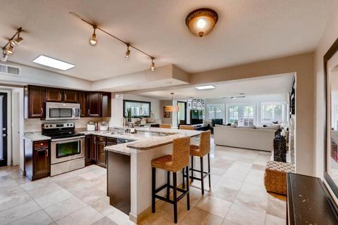 3819 E Laurel Ln, Phoenix, AZ 85028 photo 24