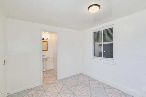 3045 E Oak St, Phoenix, AZ 85008 photo 28