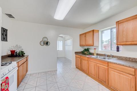 3045 E Oak St, Phoenix, AZ 85008 photo 7