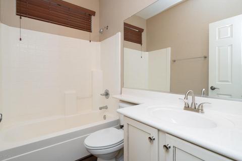 4365 E Vaughn Ave, Gilbert, AZ 85234 photo 4