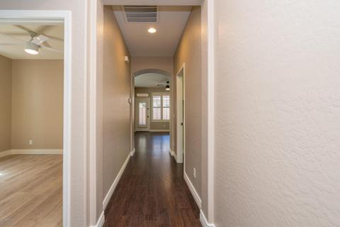 4365 E Vaughn Ave, Gilbert, AZ 85234 photo 2