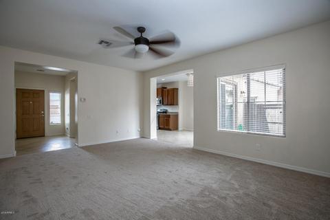 3942 E Cat Balue Dr, Phoenix, AZ 85050 photo 4