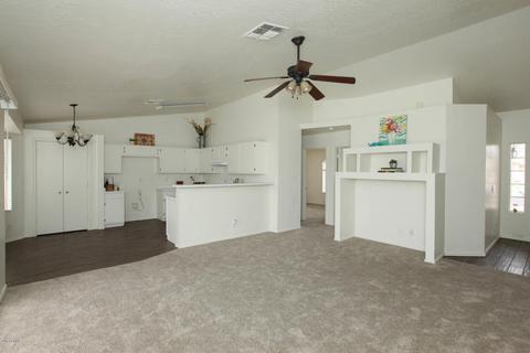 2047 E Cathy Ct, Gilbert, AZ 85296 photo 3