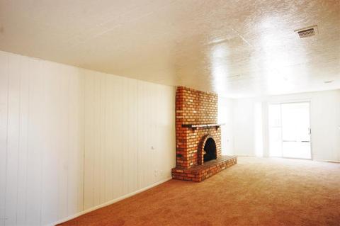 3031 N 39th Dr, Phoenix, AZ 85019 photo 8