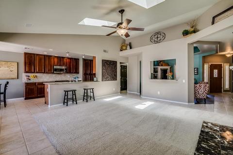 4023 E Summerhaven Dr, Phoenix, AZ 85044 photo 4