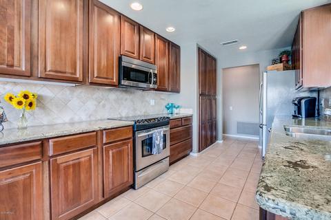 4023 E Summerhaven Dr, Phoenix, AZ 85044 photo 6