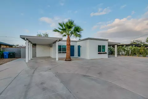 3911 Earll Dr, Phoenix, AZ 85018 photo 1