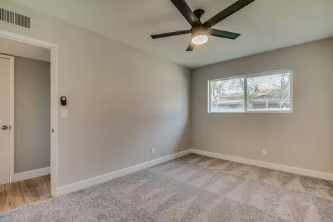 3911 Earll Dr, Phoenix, AZ 85018 photo 8