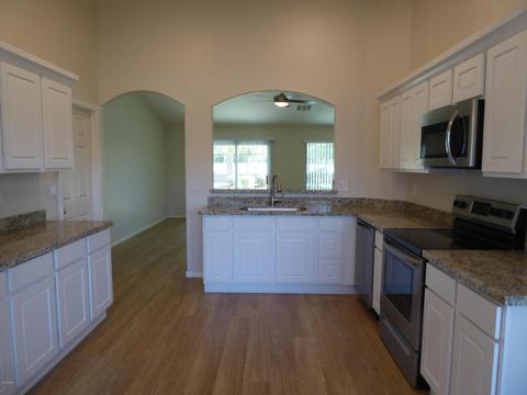 917 E Gary Ln, Phoenix, AZ 85042 photo 8
