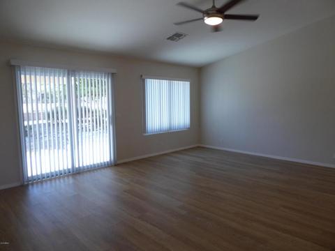 917 E Gary Ln, Phoenix, AZ 85042 photo 4