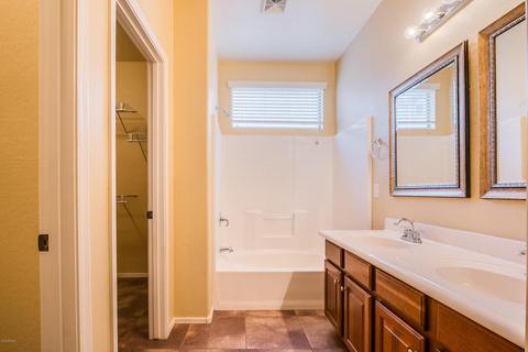4099 E Santa Fe Ln, Gilbert, AZ 85297 photo 14