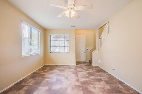4099 E Santa Fe Ln, Gilbert, AZ 85297 photo 2