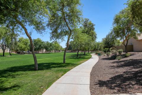 2206 E Devon Ct, Gilbert, AZ 85296 photo 24