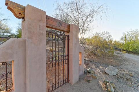 1109 E Paint Your Wagon Trl, Phoenix, AZ 85085 photo 6