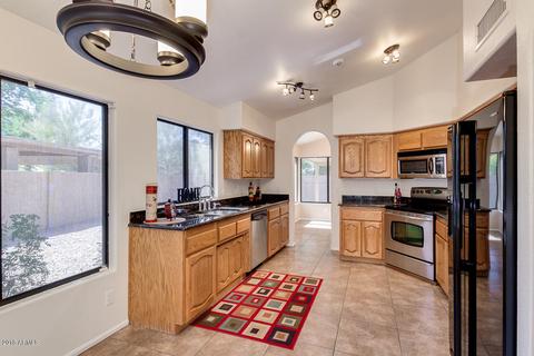 52 E Calle De Arcos St, Tempe, AZ 85284 photo 22