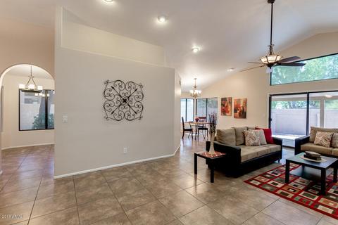 52 E Calle De Arcos St, Tempe, AZ 85284 photo 6