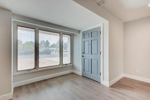 2122 E Concorda Dr, Tempe, AZ 85282 photo 8