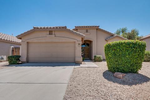 2241 E Manor Dr, Gilbert, AZ 85296 photo 2
