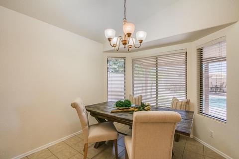 2241 E Manor Dr, Gilbert, AZ 85296 photo 10