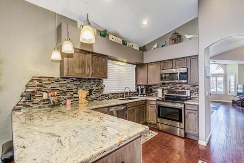 321 E Page Ave, Gilbert, AZ 85234 photo 10
