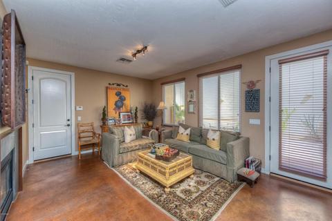 2942 N 48th Pl, Phoenix, AZ 85018 photo 6