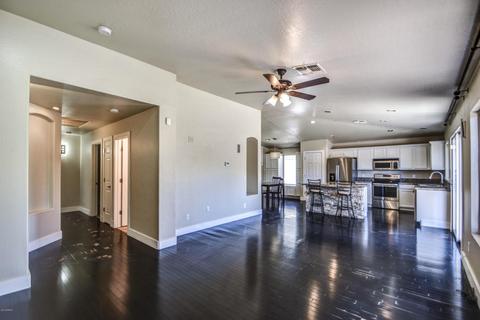 2555 E Morgan Ct, Gilbert, AZ 85295 photo 14