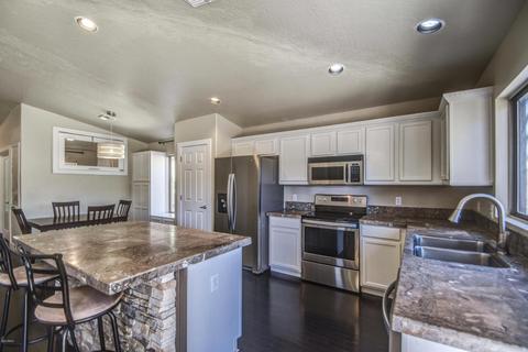 2555 E Morgan Ct, Gilbert, AZ 85295 photo 8