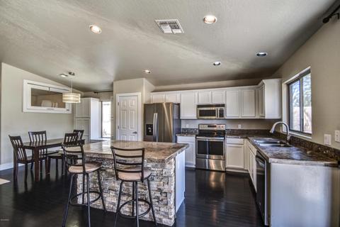 2555 E Morgan Ct, Gilbert, AZ 85295 photo 7