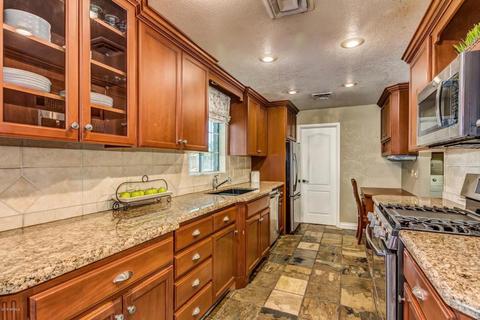 336 E Geneva Dr, Tempe, AZ 85282 photo 10