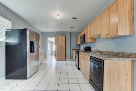 1845 E Almeria Rd, Phoenix, AZ 85006 photo 17