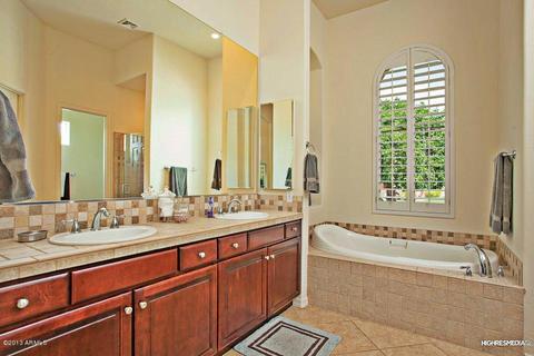 3315 E Indigo Cir, Mesa, AZ 85213 photo 8