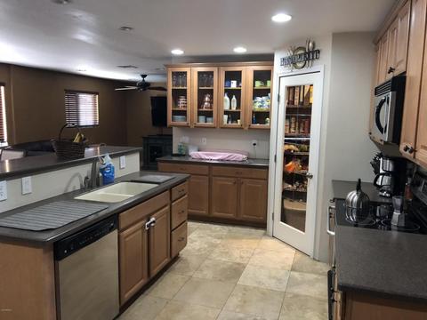 7560 W Pierson St, Phoenix, AZ 85033 photo 8