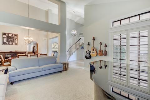 502 E Meadows Ln, Gilbert, AZ 85234 photo 11