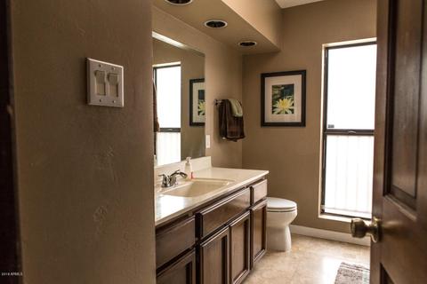 2874 E North Ln, Phoenix, AZ 85028 photo 10