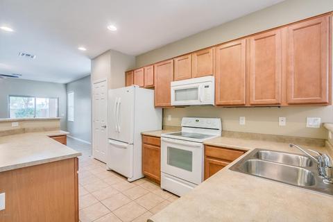 4475 E Sundance Ct, Gilbert, AZ 85297 photo 7