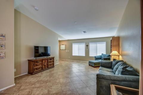 2086 E Lindrick Dr, Gilbert, AZ 85298 photo 11