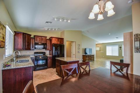 2086 E Lindrick Dr, Gilbert, AZ 85298 photo 19