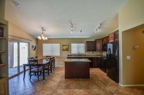 2086 E Lindrick Dr, Gilbert, AZ 85298 photo 17