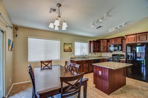 2086 E Lindrick Dr, Gilbert, AZ 85298 photo 15