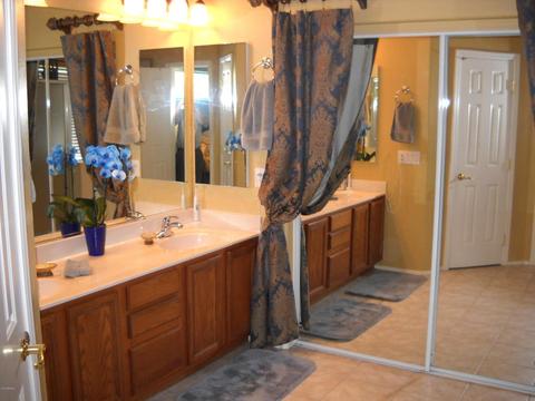 4639 S Seton Ct, Gilbert, AZ 85297 photo 12