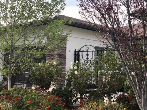 3092 E Comstock Dr, Gilbert, AZ 85296 photo 3
