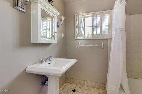 5514 E Pinchot Ave, Phoenix, AZ 85018 photo 20